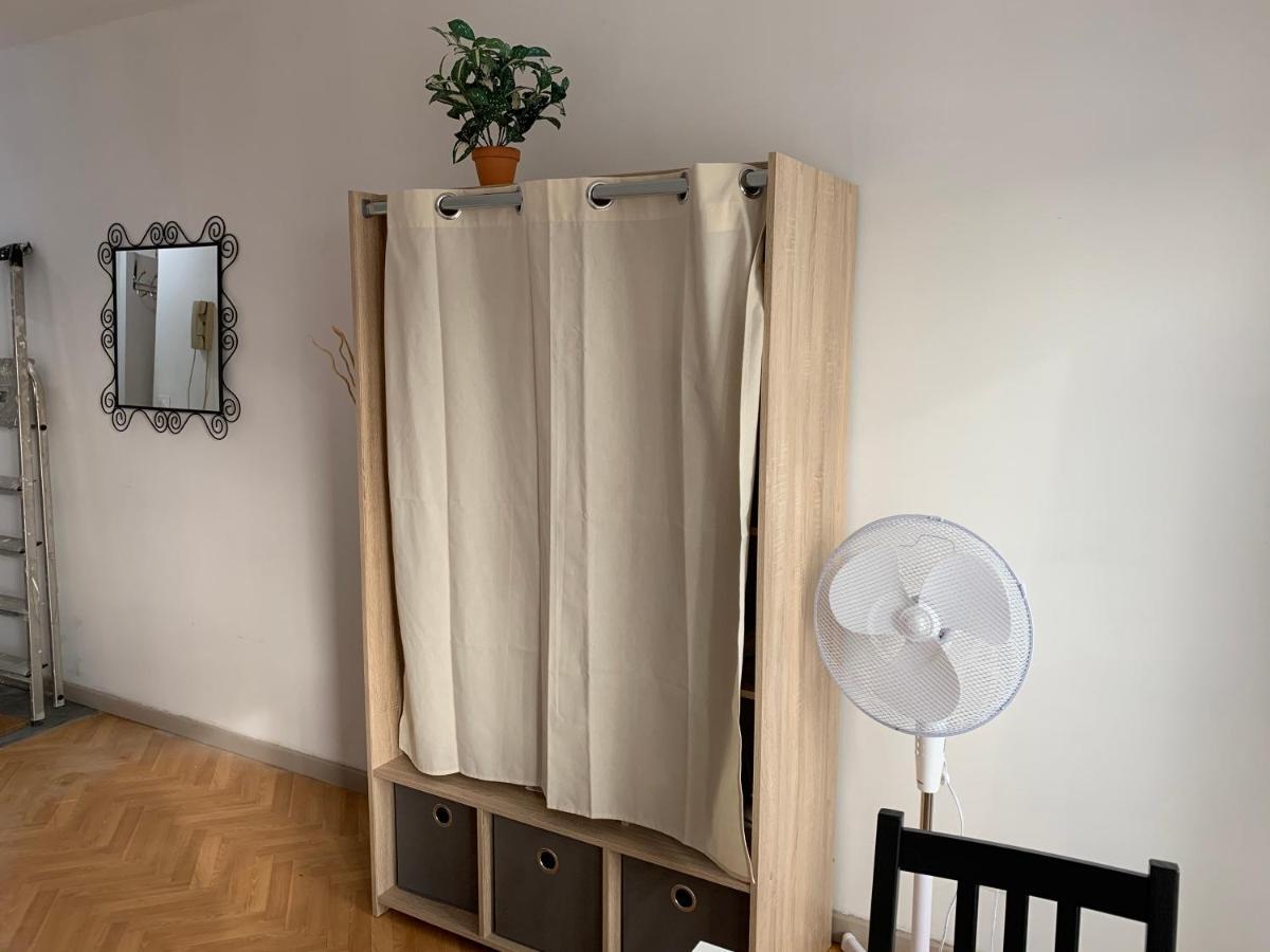 Nimes Studio Les Lavandes Parking Securise Apartment ภายนอก รูปภาพ
