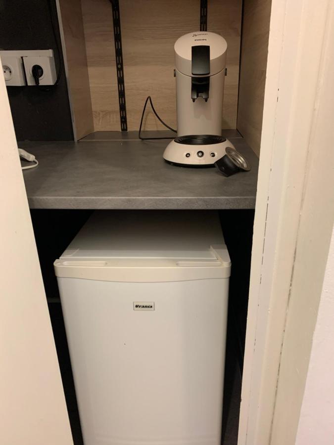 Nimes Studio Les Lavandes Parking Securise Apartment ภายนอก รูปภาพ