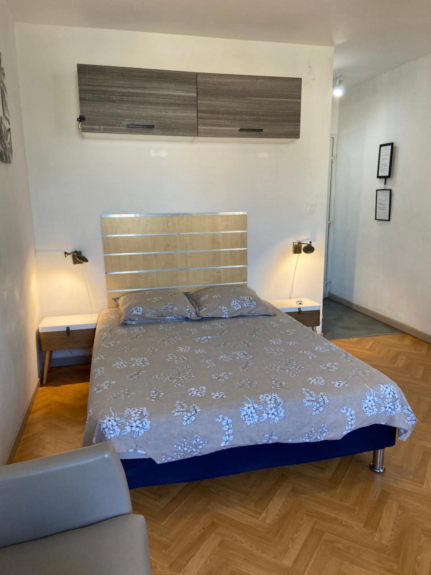 Nimes Studio Les Lavandes Parking Securise Apartment ภายนอก รูปภาพ
